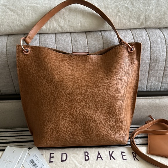 TED BAKER LONDON | Candiee Softgrain Leather Hobo Bag Camel Brown - Picture 5 of 10